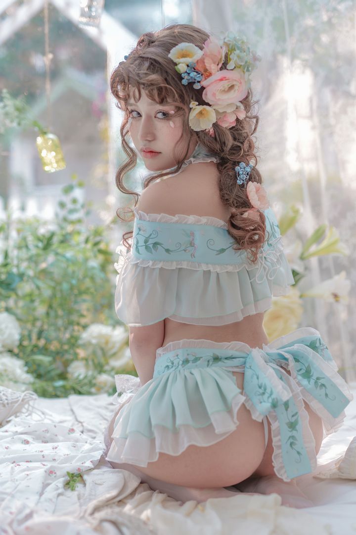 星感网红Coser@一笑芳香沁 NO.037 豌豆公主[30P-235MB]14691